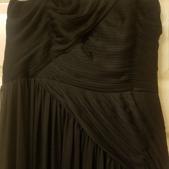 Dress - Picture 4 of 8